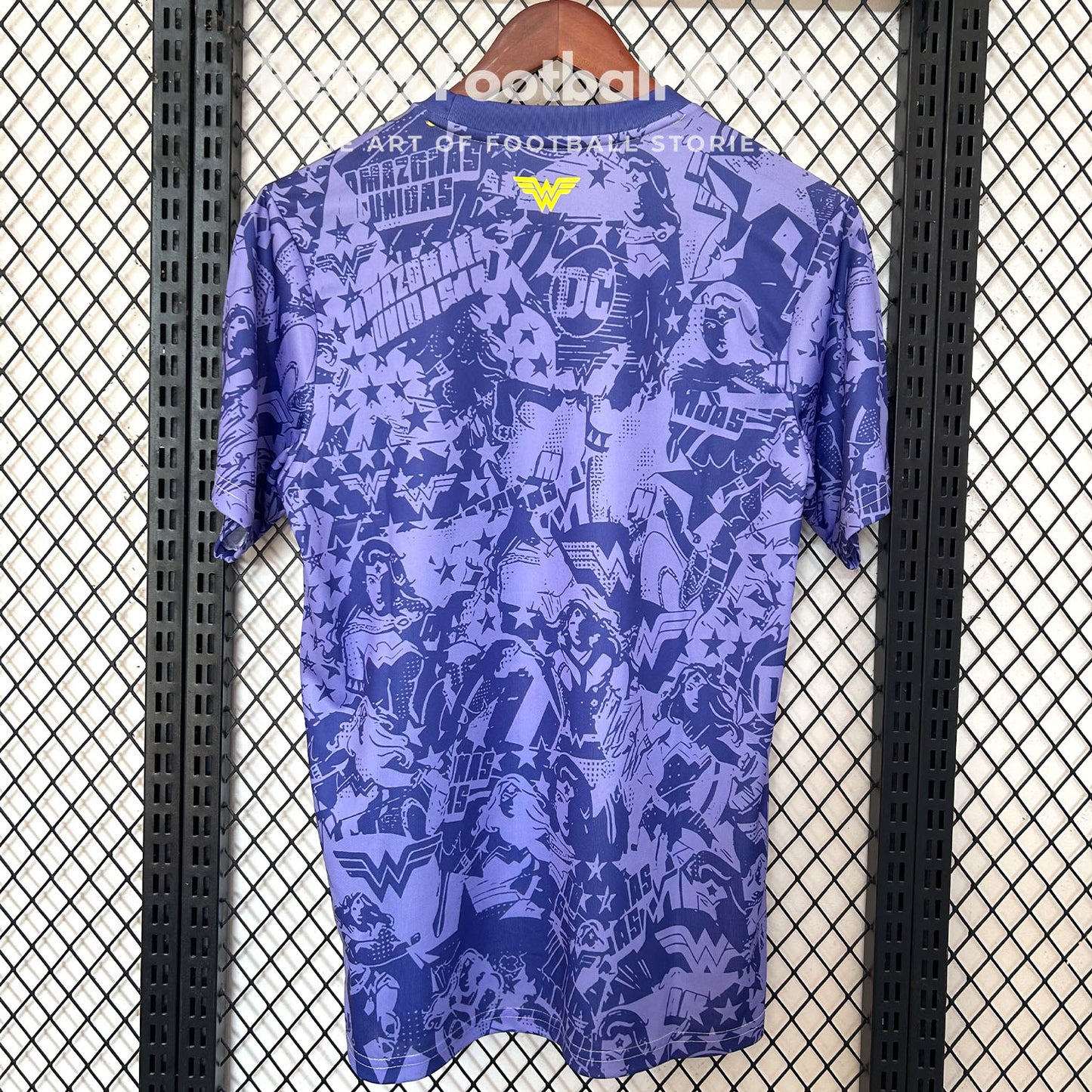 The Tigres Heroína Jersey – DC Tribute